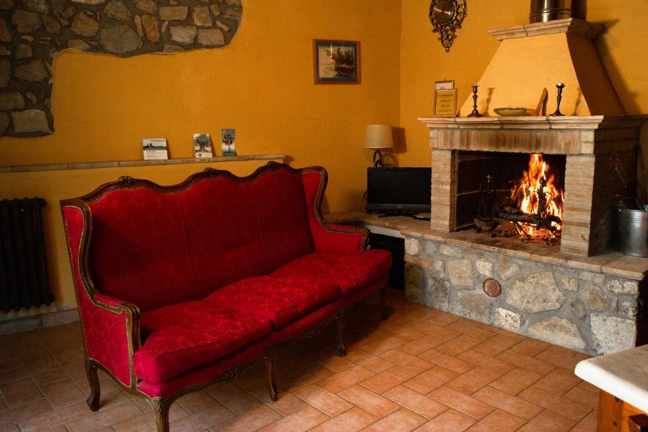 Agriturismo Le Roghete アックアペンデンテ エクステリア 写真
