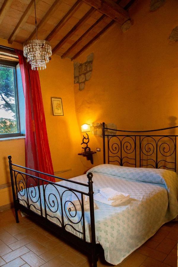 Agriturismo Le Roghete アックアペンデンテ エクステリア 写真
